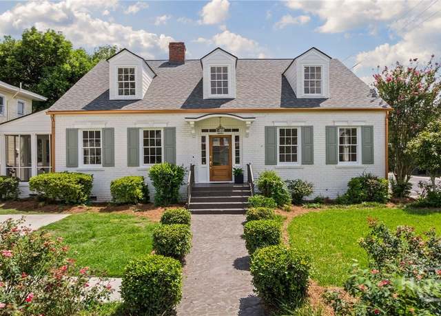 Property at 501 E 41st St, Savannah, GA 31401, 4 beds, 3.5 baths