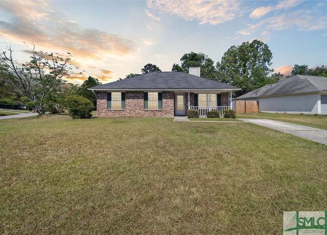 Property at 11 Whippoorwill Ln E, Richmond Hill, GA 31324, 3 beds, 2 baths