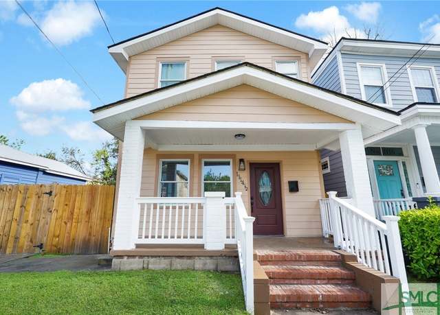 Property at 1114 1/2 E Bolton St, Savannah, GA 31404, 4 beds, 3.5 baths