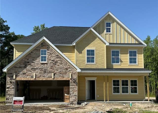 Property at 114 Split Branch Dr, Richmond Hill, GA 31324, 5 beds, 3.5 baths