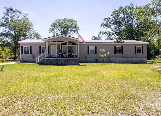 Property at 100 Dusty Trl, Hortense, GA 31543, 4 beds, 2 baths