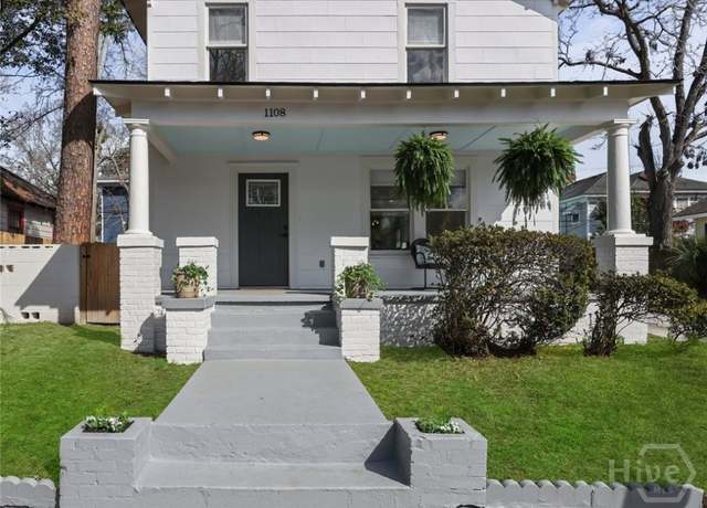 Property at 1108 E 39th St, Savannah, GA 31404, 4 beds, 2.5 baths