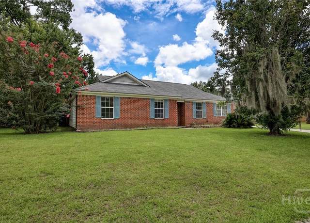 Property at 110 Laurelwood Dr, Savannah, GA 31419, 4 beds, 2 baths