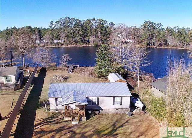 Property at 80 Pine Ridge Ct, Ellabell, GA 31308, 3 beds, 2 baths