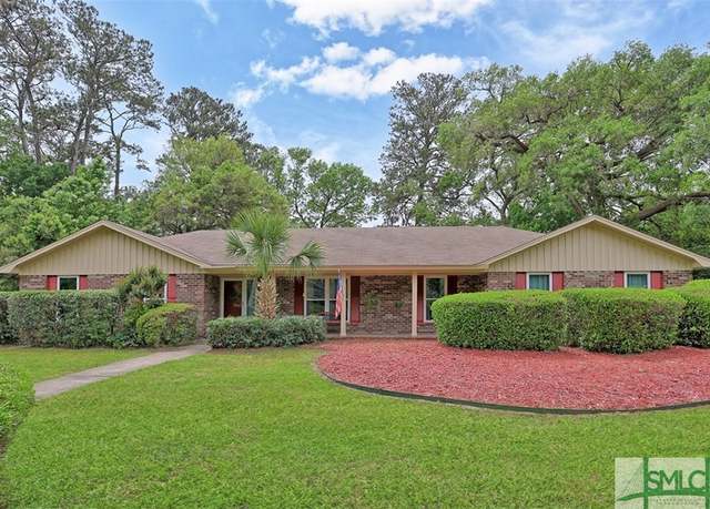 Property at 121 Steerforth Rd, Savannah, GA 31410, 3 beds, 2 baths