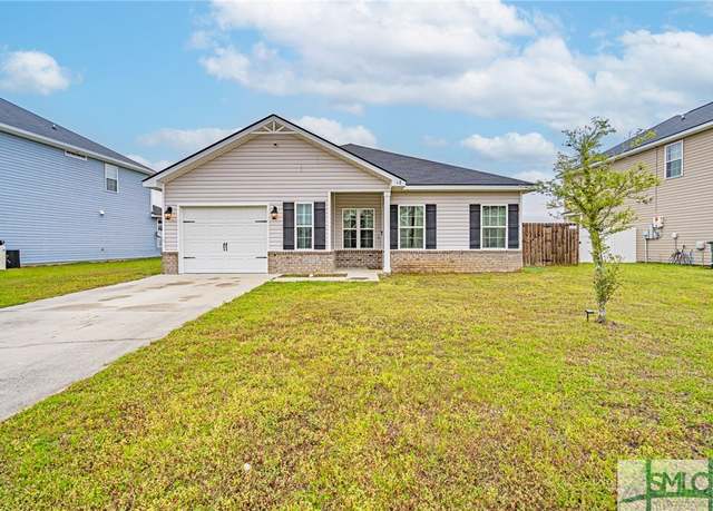 Property at 18 Wythe St, Hinesville, GA 31313, 3 beds, 2 baths