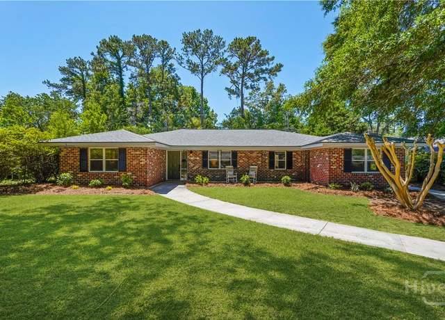Property at 1939 Colonial Dr, Savannah, GA 31406, 4 beds, 2 baths