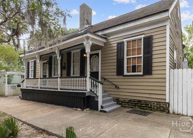 Property at 527 & 529 E Gwinnett, Savannah, GA 31401, 2 beds, 2 baths
