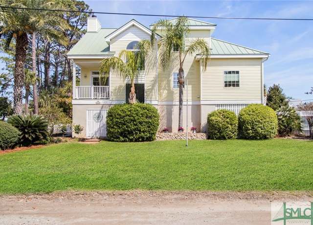 Property at 1 Algers Ave, Tybee Island, GA 31328, 3 beds, 3.5 baths