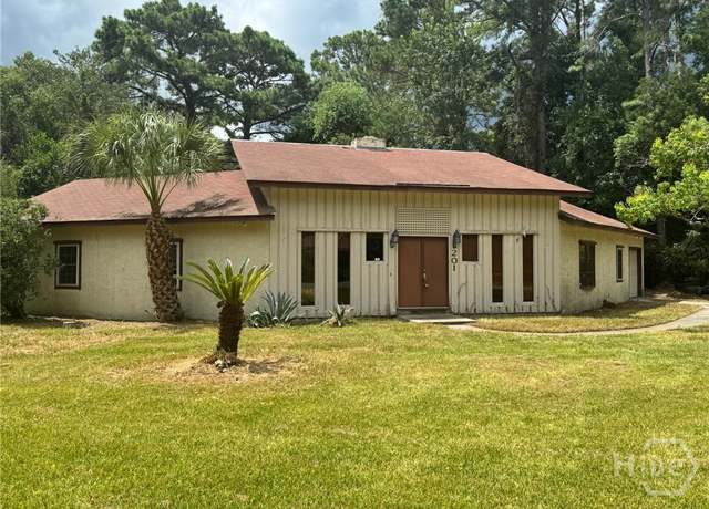 Property at 201 Treasure Loop, Savannah, GA 31410, 3 beds, 2 baths