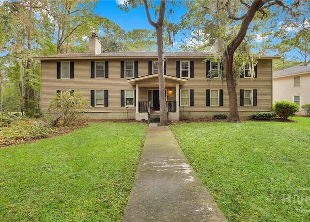 Property at 15 Cromwell Place Pl, Savannah, GA 31410, 2 beds, 2 baths