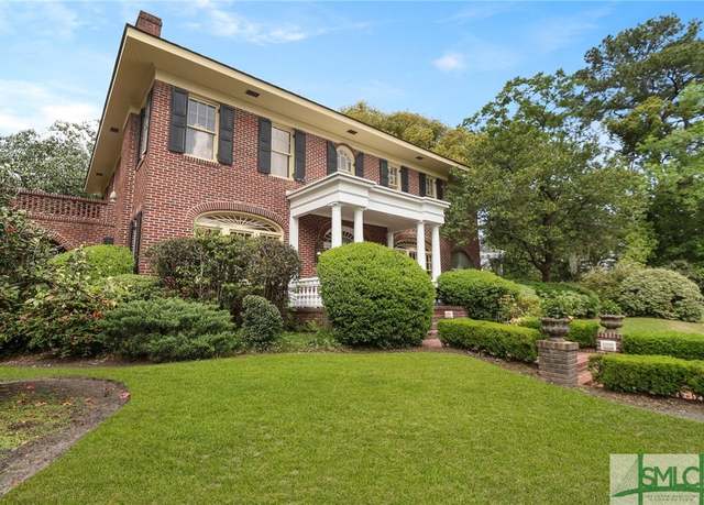 Property at 304 E 44th St, Savannah, GA 31405, 4 beds, 4.5 baths