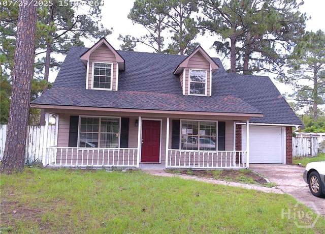 Property at 909 Drake Ct, Hinesville, GA 31313, 3 beds, 2 baths