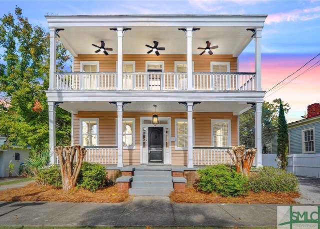 Property at 124 Brady St, Savannah, GA 31401, 4 beds, 3 baths