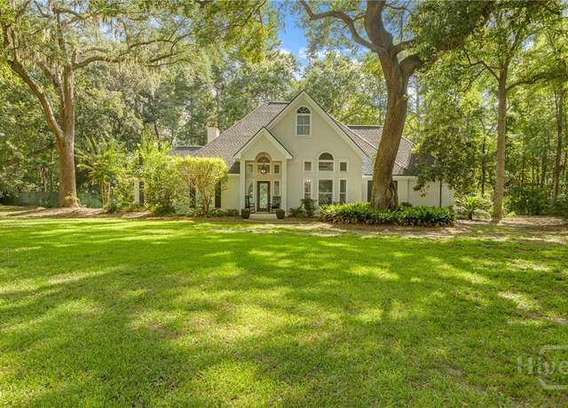 Property at 139 Mingarry Dr, Richmond Hill, GA 31324, 4 beds, 2.5 baths