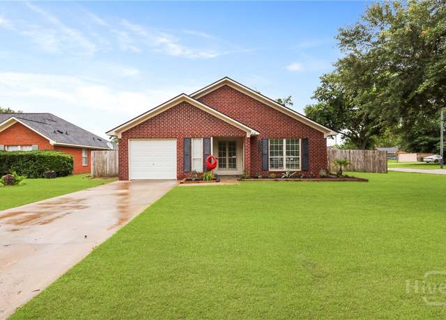 Property at 316 Clairemore Cir, Hinesville, GA 31313, 3 beds, 2 baths
