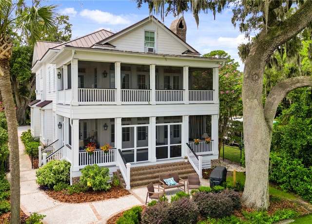 Property at 23 Penrose Dr, Savannah, GA 31410, 6 beds, 7 baths