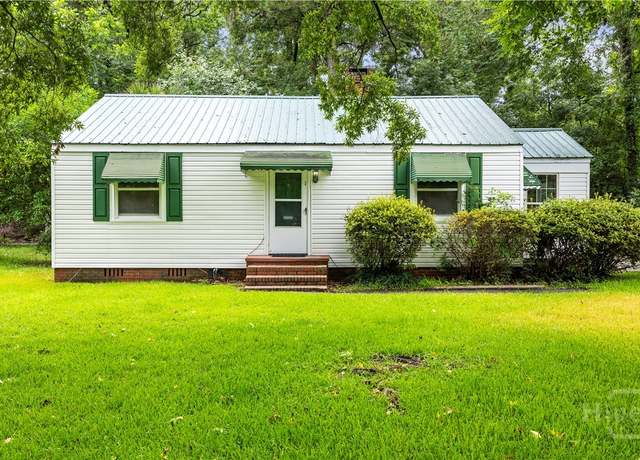 Property at 1 Appleby Rd, Port Wentworth, GA 31407, 2 beds, 1 bath