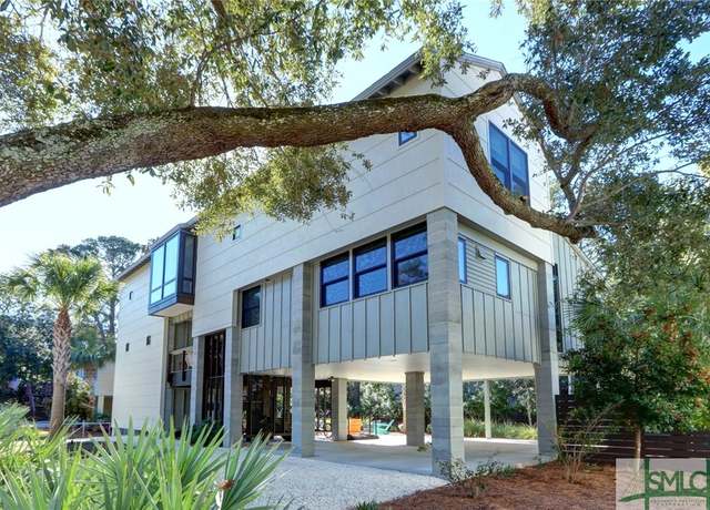 Property at 28 Naylor Ave, Tybee Island, GA 31328, 3 beds, 3.5 baths