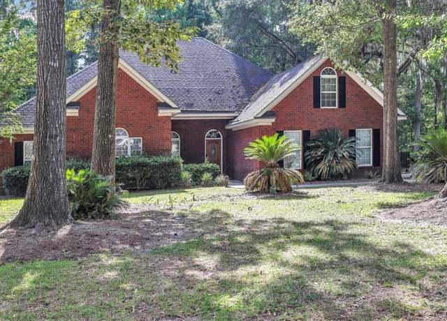 Property at 80 Windsong Dr, Richmond Hill, GA 31324, 5 beds, 3 baths
