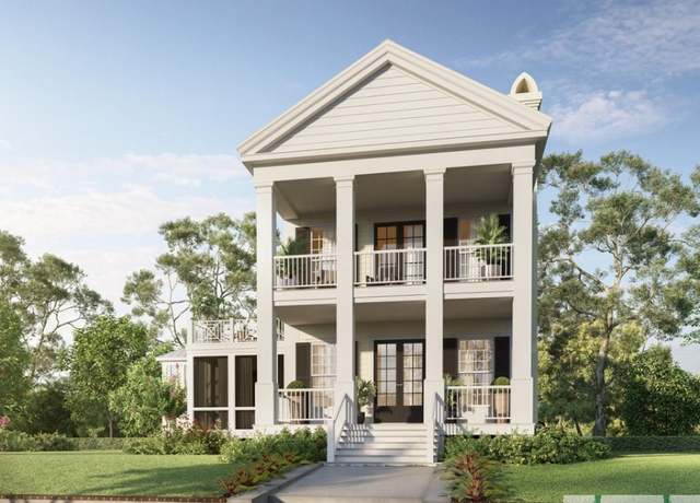 Property at 546 Ogeechee Ln, Richmond Hill, GA 31324, 4 beds, 4.5 baths