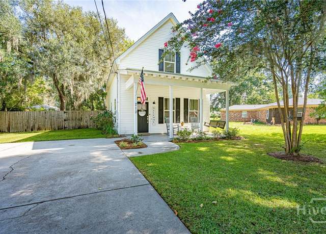 Property at 212 W Whatley St, Pooler, GA 31322, 3 beds, 2.5 baths