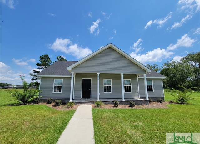 Property at 335 Glazebrook Ave, Statesboro, GA 30458, 4 beds, 4 baths
