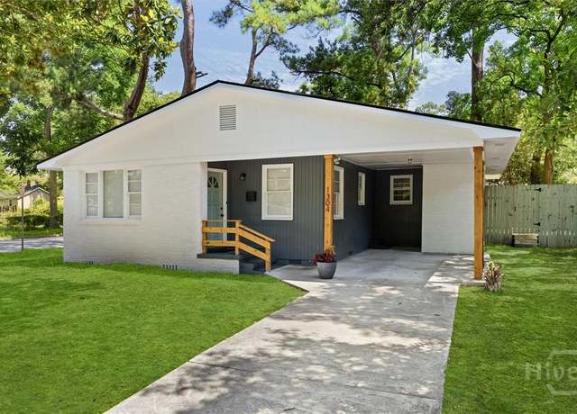 Property at 1304 NE 36th St, Savannah, GA 31404, 3 beds, 2 baths