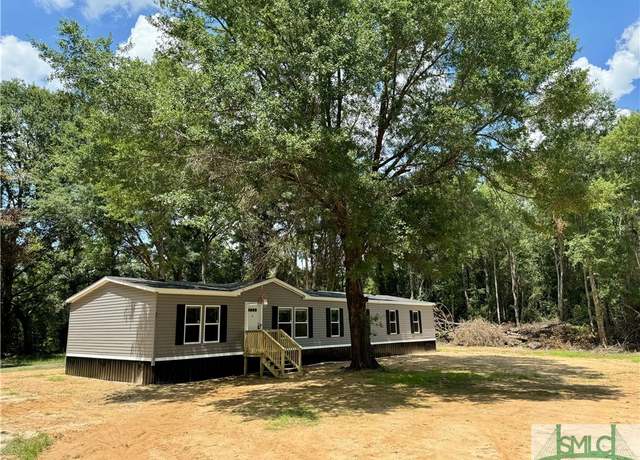 Property at 24 Tower Rd, Ludowici, GA 31316, 4 beds, 3 baths