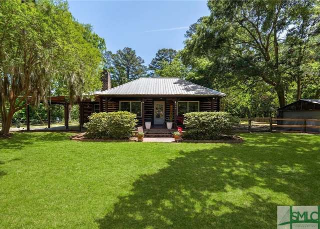 Property at 309 E 5th St, Rincon, GA 31326, 3 beds, 2 baths