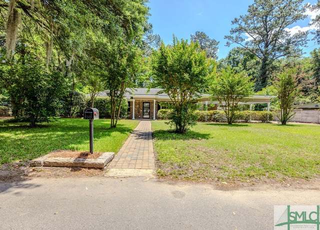 Property at 1303 Brightwood Dr, Savannah, GA 31406, 4 beds, 2 baths