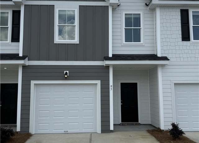Property at 95 Stafford Loop, Richmond Hill, GA 31324, 3 beds, 2.5 baths