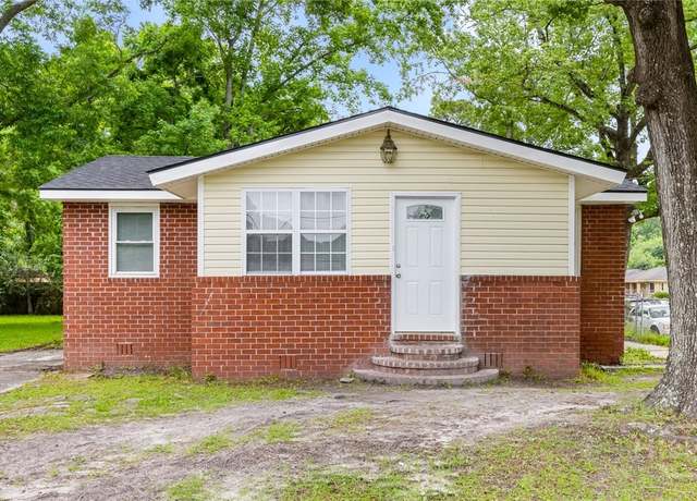 Property at 4204 Liberty Pkwy, Savannah, GA 31405, 4 beds, 2 baths