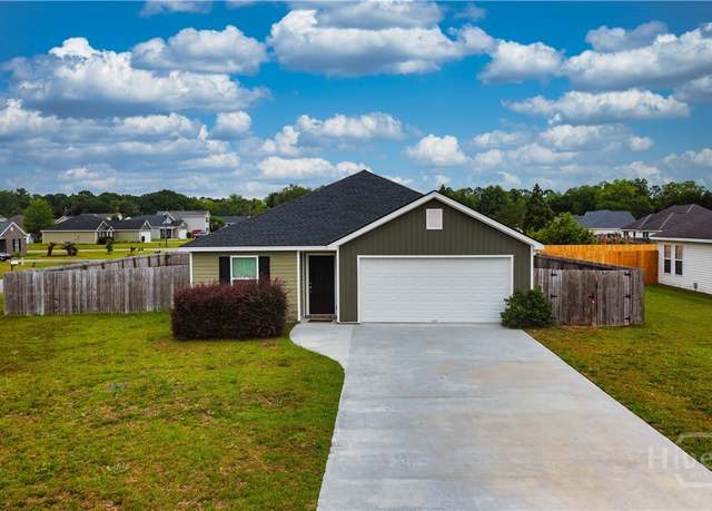 Property at 111 Auburn Cir, Glennville, GA 30427, 3 beds, 2 baths