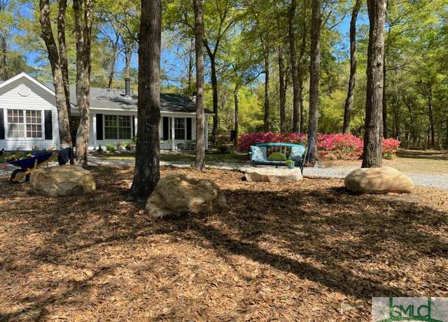 Property at 1165 Chimney Rd, Rincon, GA 31326, 3 beds, 2 baths