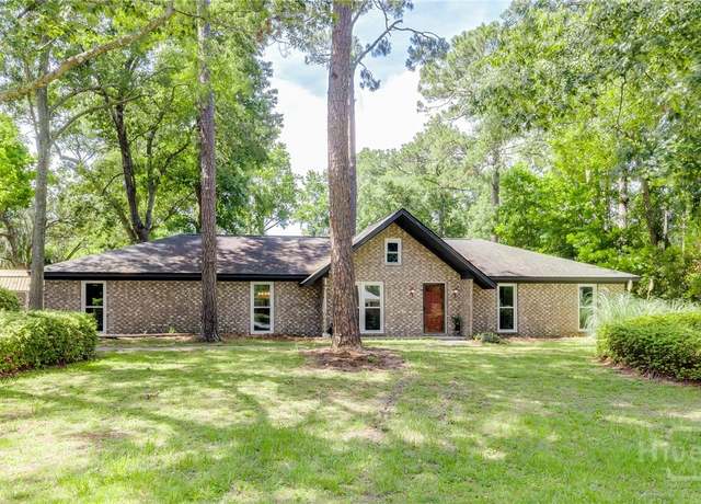 Property at 7012 Sandnettles Dr, Savannah, GA 31410, 3 beds, 2 baths