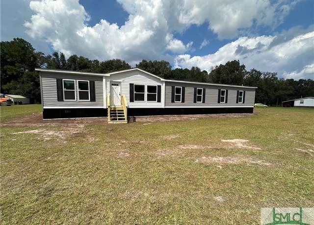 Property at 330 Preston Pl, Ludowici, GA 31316, 4 beds, 2 baths