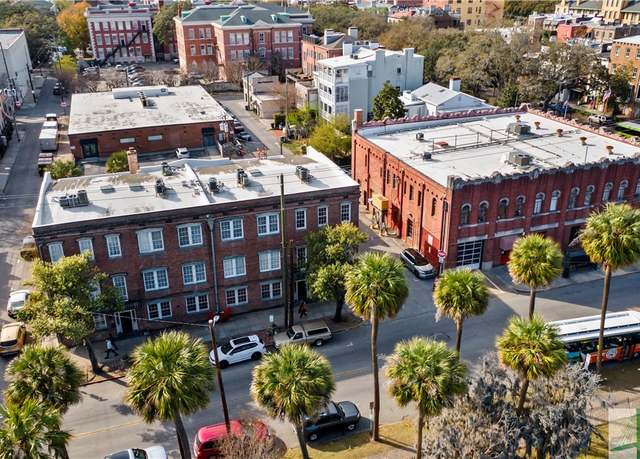 Property at 217 Abercorn St Unit C2, Savannah, GA 31401, 2 beds, 2 baths