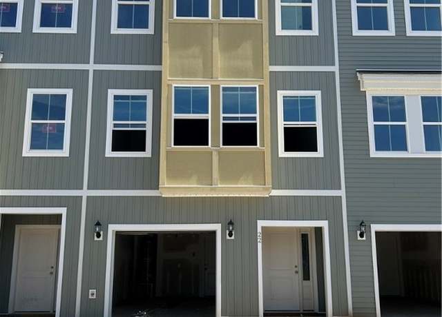 Property at 22 Towne Park Ct, Rincon, GA 31326, 3 beds, 2.5 baths
