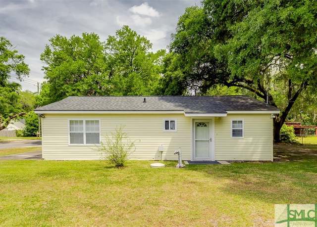 Property at 314 Cherry St, Bloomingdale, GA 31302, 2 beds, 1 bath