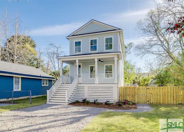 Property at 1407 E 32nd St, Savannah, GA 31404, 3 beds, 2.5 baths
