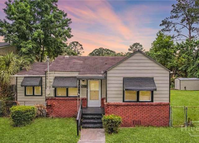 Property at 3114 Wright St, Savannah, GA 31404, 3 beds, 1 bath