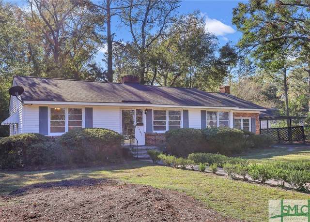 Property at 5402 E Waters Dr, Savannah, GA 31406, 3 beds, 1 bath