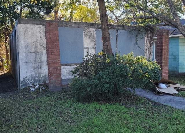 Property at 821 W 47th St, Savannah, GA 31405, 1 bed, 1 bath