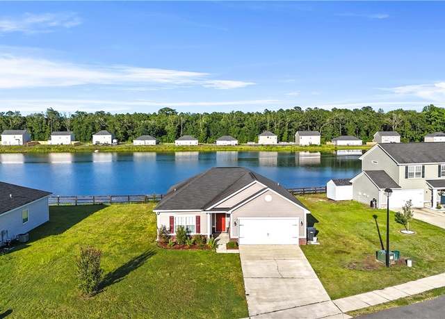 Property at 65 Morningside Dr, Allenhurst, GA 31313, 3 beds, 2 baths