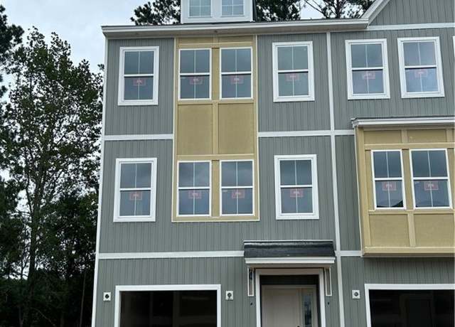 Property at 26 Towne Park Ct, Rincon, GA 31326, 3 beds, 2.5 baths