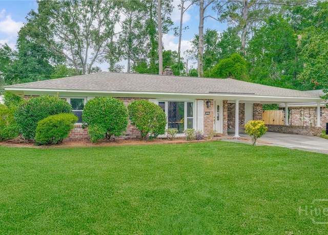 Property at 1931 Colonial Dr, Savannah, GA 31406, 4 beds, 3 baths