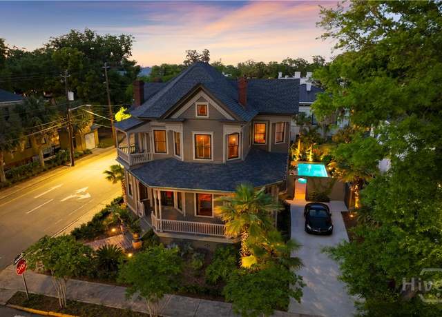 Property at 102 E 38th St, Savannah, GA 31401, 5 beds, 5 baths