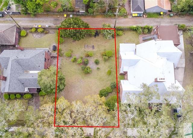 Property at 29 Washington Ave, Savannah, GA 31405