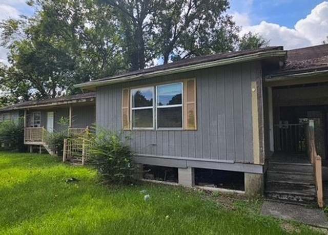 Property at 3604 Plymouth Ave, Savannah, GA 31405, 4 beds, 2 baths